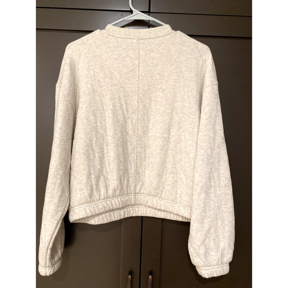 Old Navy quilted sweatshirt - Picture 4 of 9